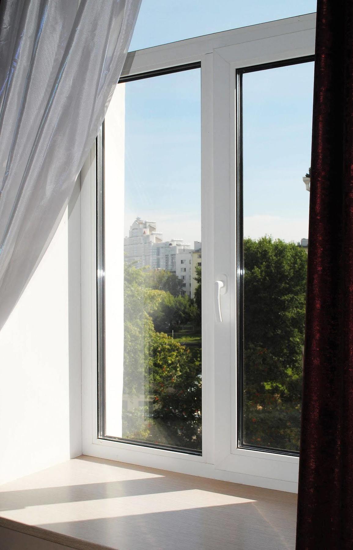 Gubernsky Hotel Minsk Ngoại thất bức ảnh